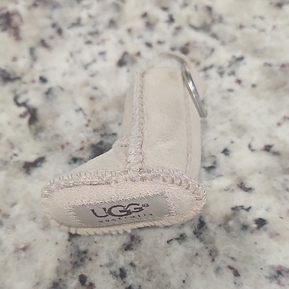 UGG Kids Tan Booties - Picture 1 of 4